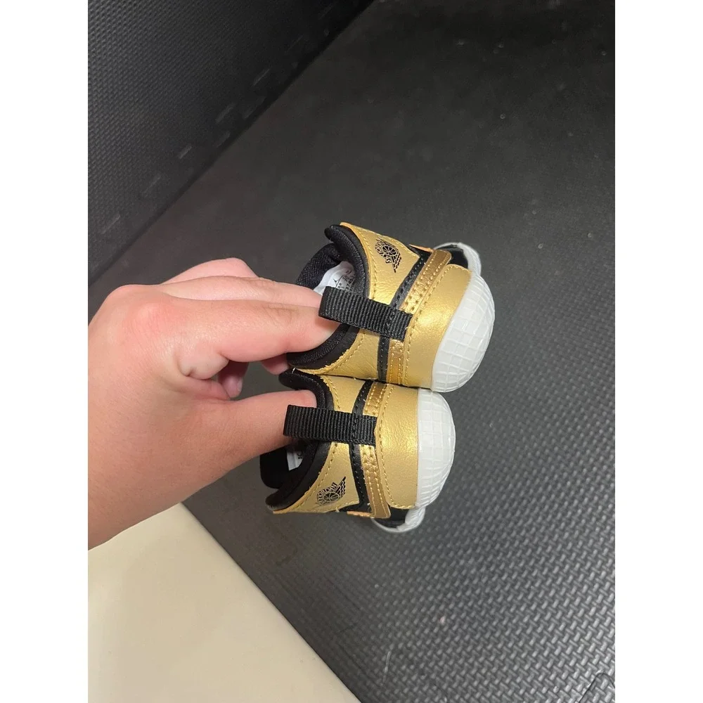 Nike Air‎ Jordan 1 Crib Bootie Unisex 1C Black Gold AT3745-071 Baby